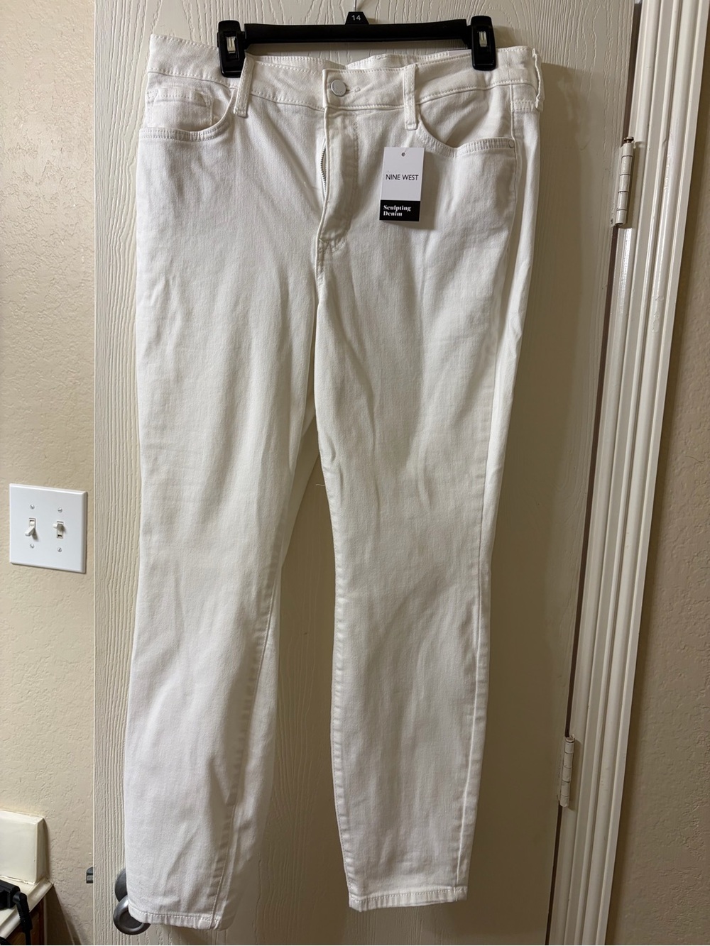 Nine West White Skinny Jeans - Classic Stretch